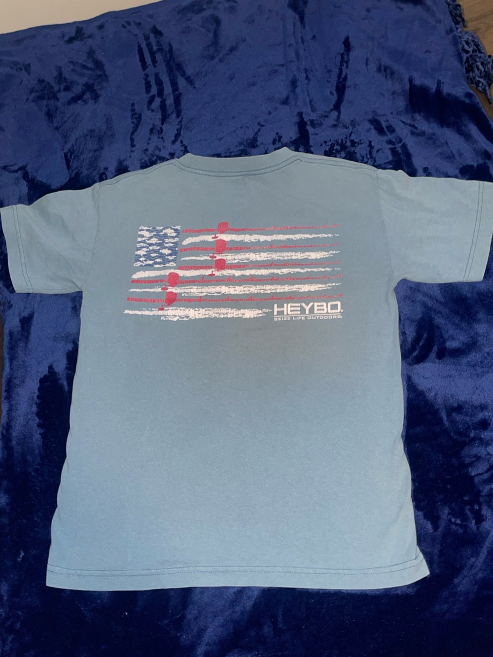 Unisex size small Light Blue Graphic Tee - American Flag Design